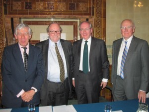  Jack Straw MP, Lord Lothian, Sir Malcolm Rifkind MP and Sir Menzies Campbell MP