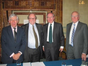  Jack Straw MP, Lord Lothian, Sir Malcolm Rifkind MP and Sir Menzies Campbell MP